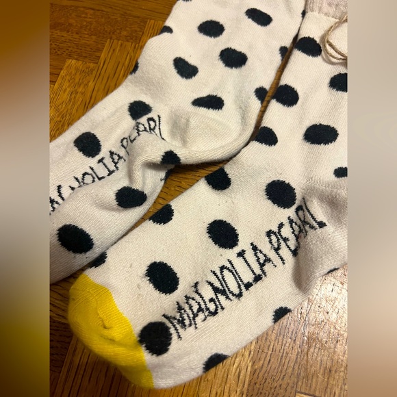 Magnolia Pearl Socks - Picture 3 of 5